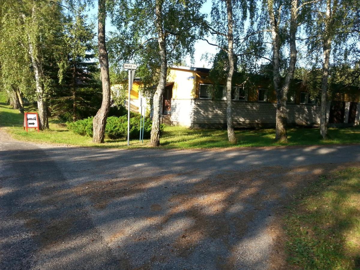 Kuus Tuba Leisi Exterior foto